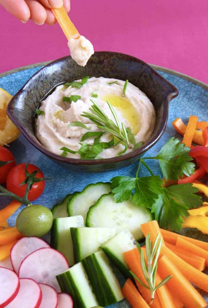 Italian Hummus (Vegan + GF) Italian Hummus (Vegan + GF)