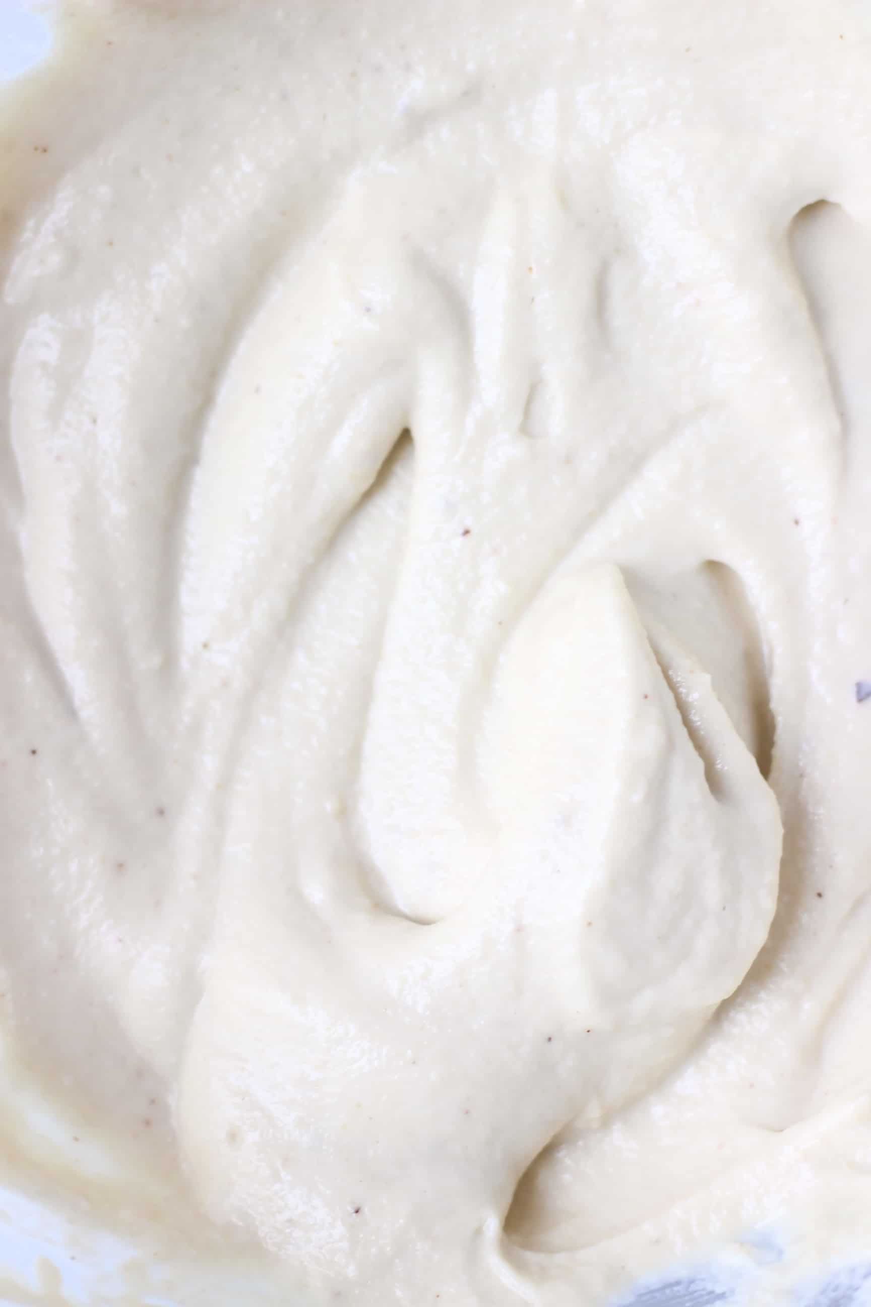 Vegan cashew buttercream frosting 